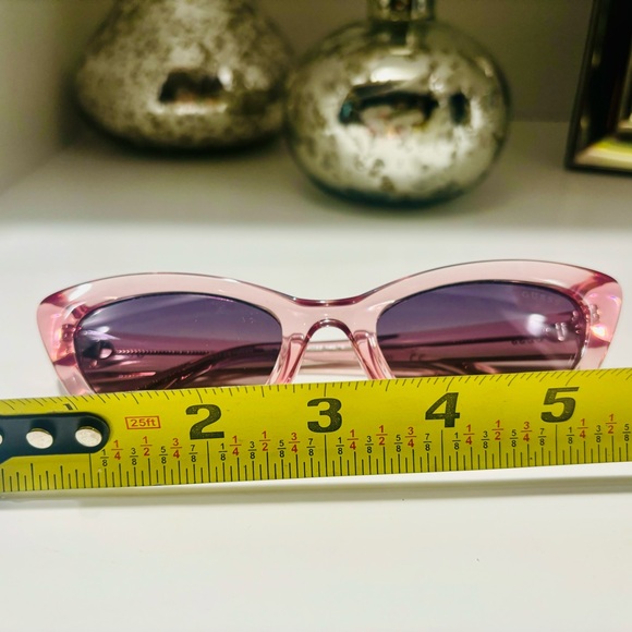 Brand new Guess Barbie Core sunglasses. Perfect condition. - Picture 2 of 6